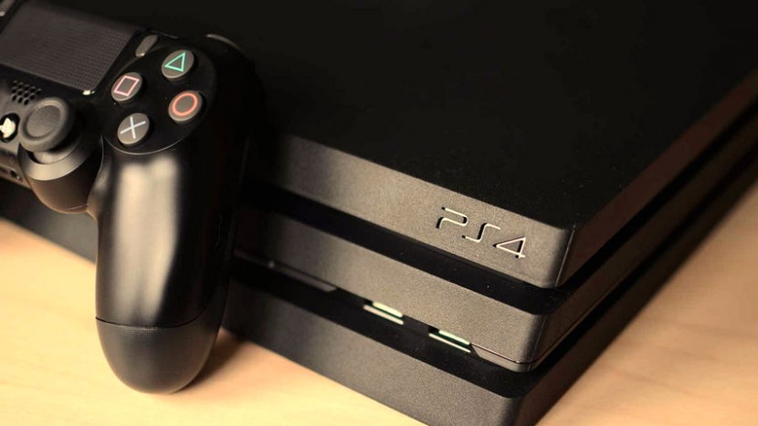 Фанатская разработка — одноручный контроллер для PS4