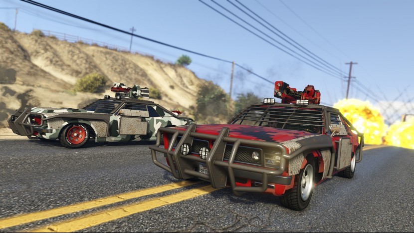 Grand Theft Auto 5 Online предлагает двойные награды за Gunrunning и бесплатные футболки