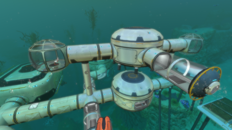 скачать Subnautica: Сохранение/SaveGame (1 Циклоп, 2 Мотылька, 1 Костюм 