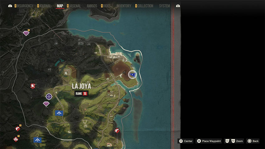 кормить пеликана